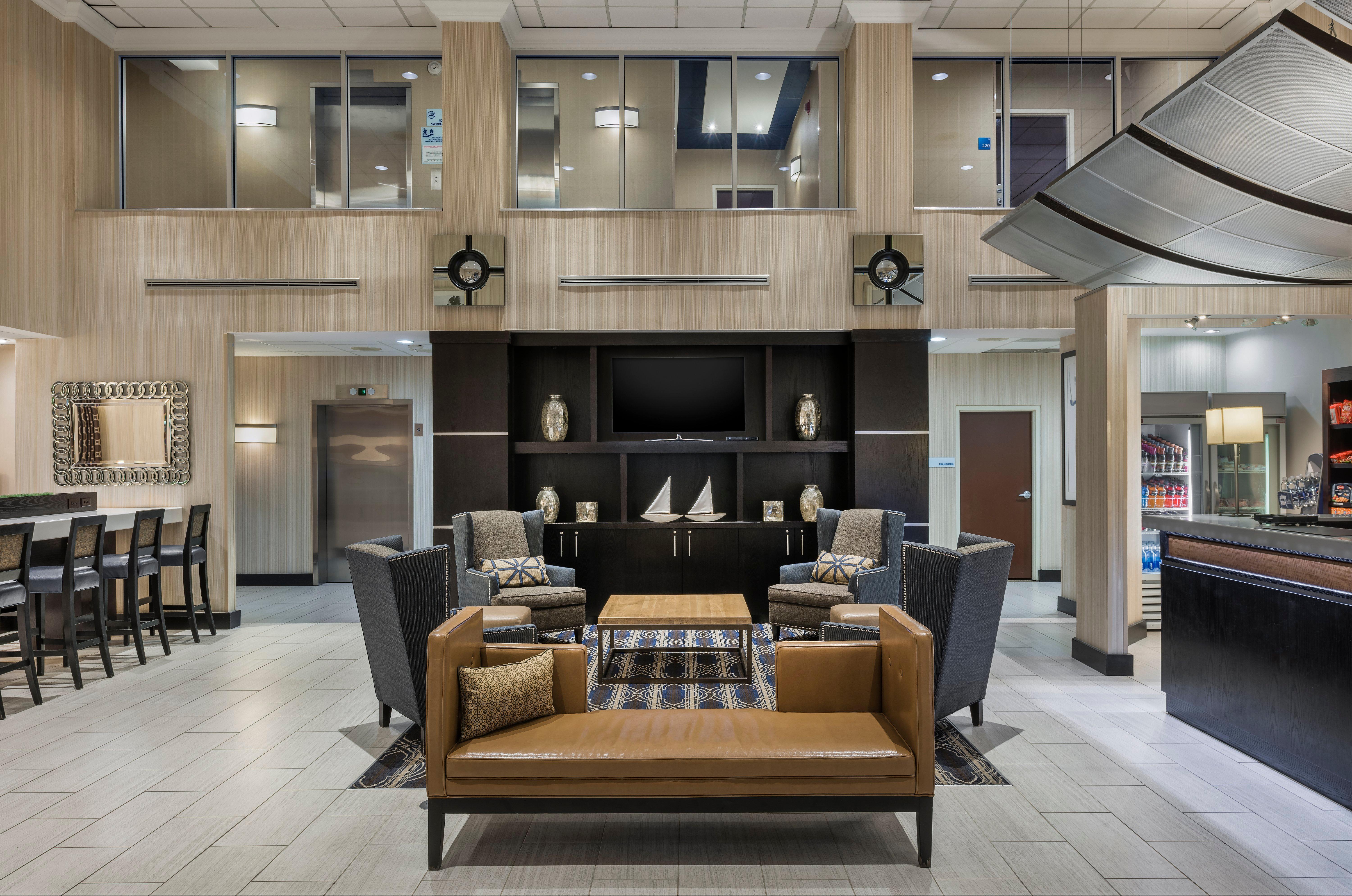 Holiday Inn Express & Suites Laurel Lakes By Ihg Exterior foto