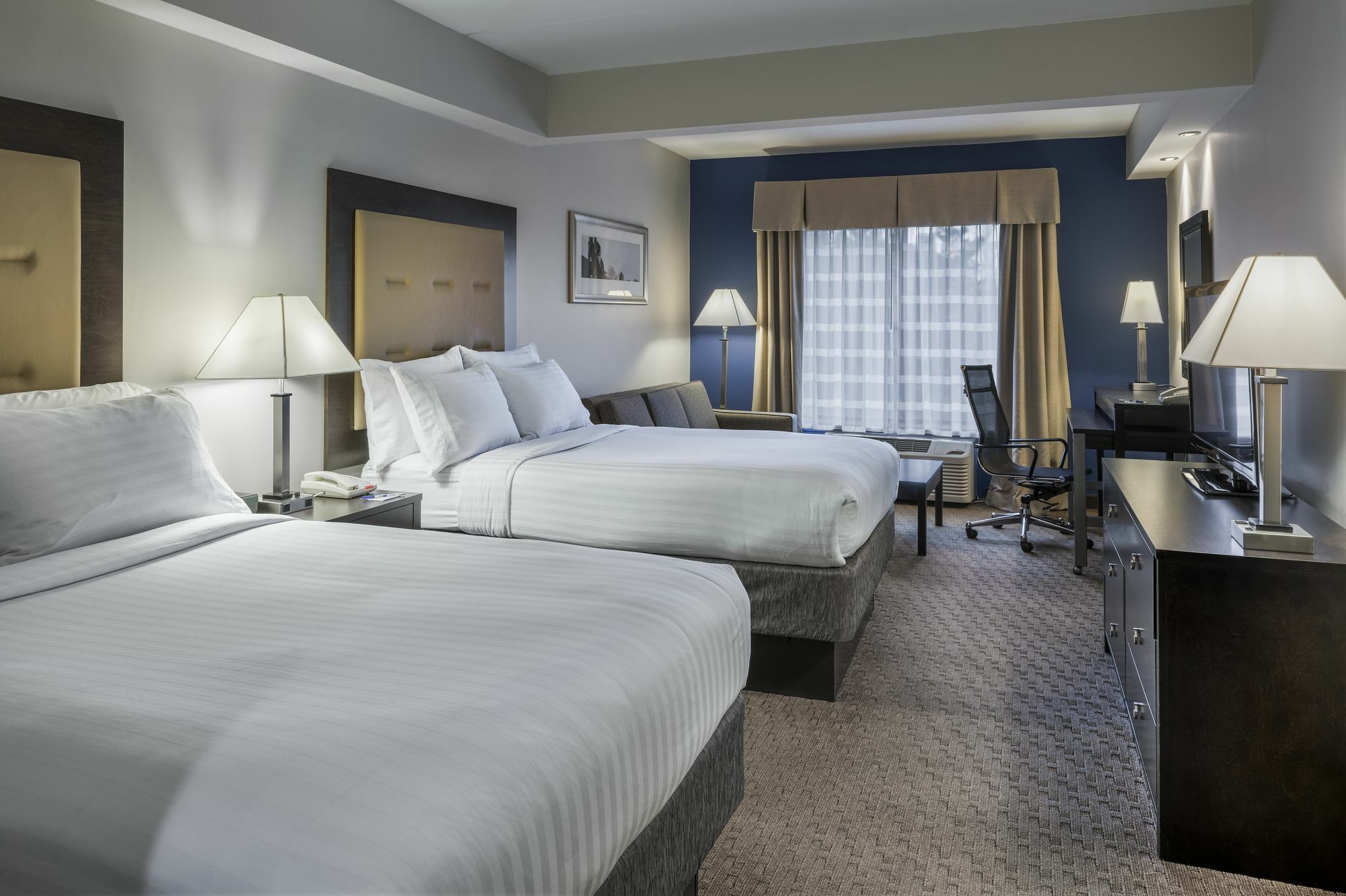 Holiday Inn Express & Suites Laurel Lakes By Ihg Exterior foto